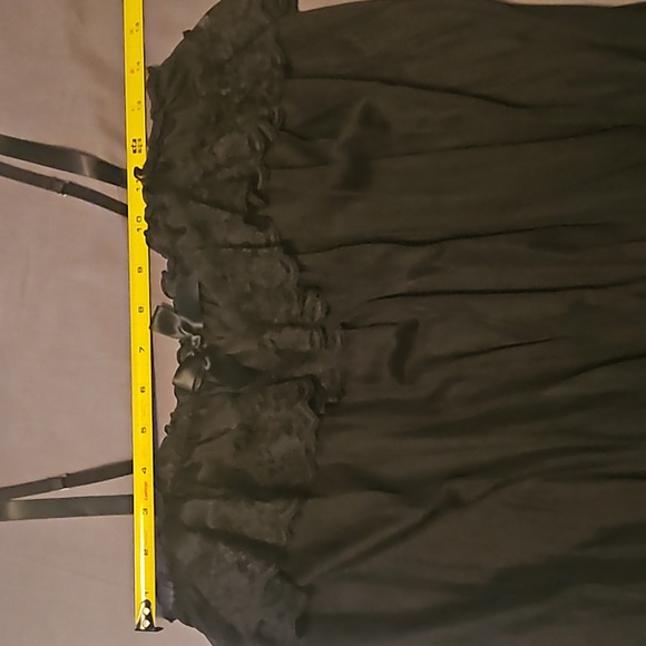 Victoria's Secret Lingerie Chemise Top - Picture 9 of 9